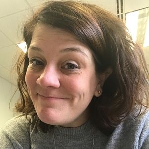 Meet your Posher, Liz